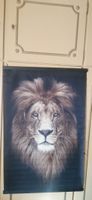 Une toile Lion légère.