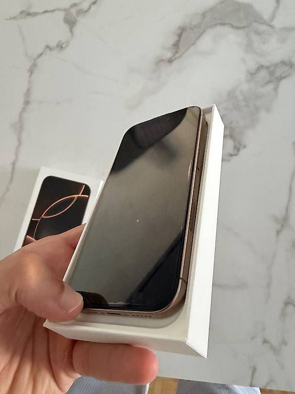 Apple Telefoni cellulari / Smartphones: iPhone 16 pro – Usato da Onex venduto da Vigo20 2
