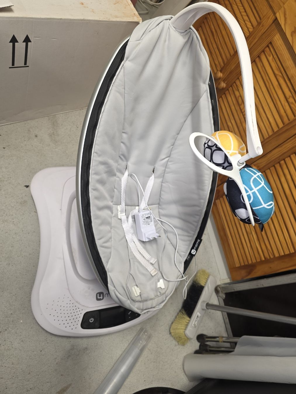 4moms Sdraiette & Sdraiette a dondolo: Babywippe Elektrisch von 4Moms – Usato da Bäriswil BE venduto da Simon_Kreativwelt