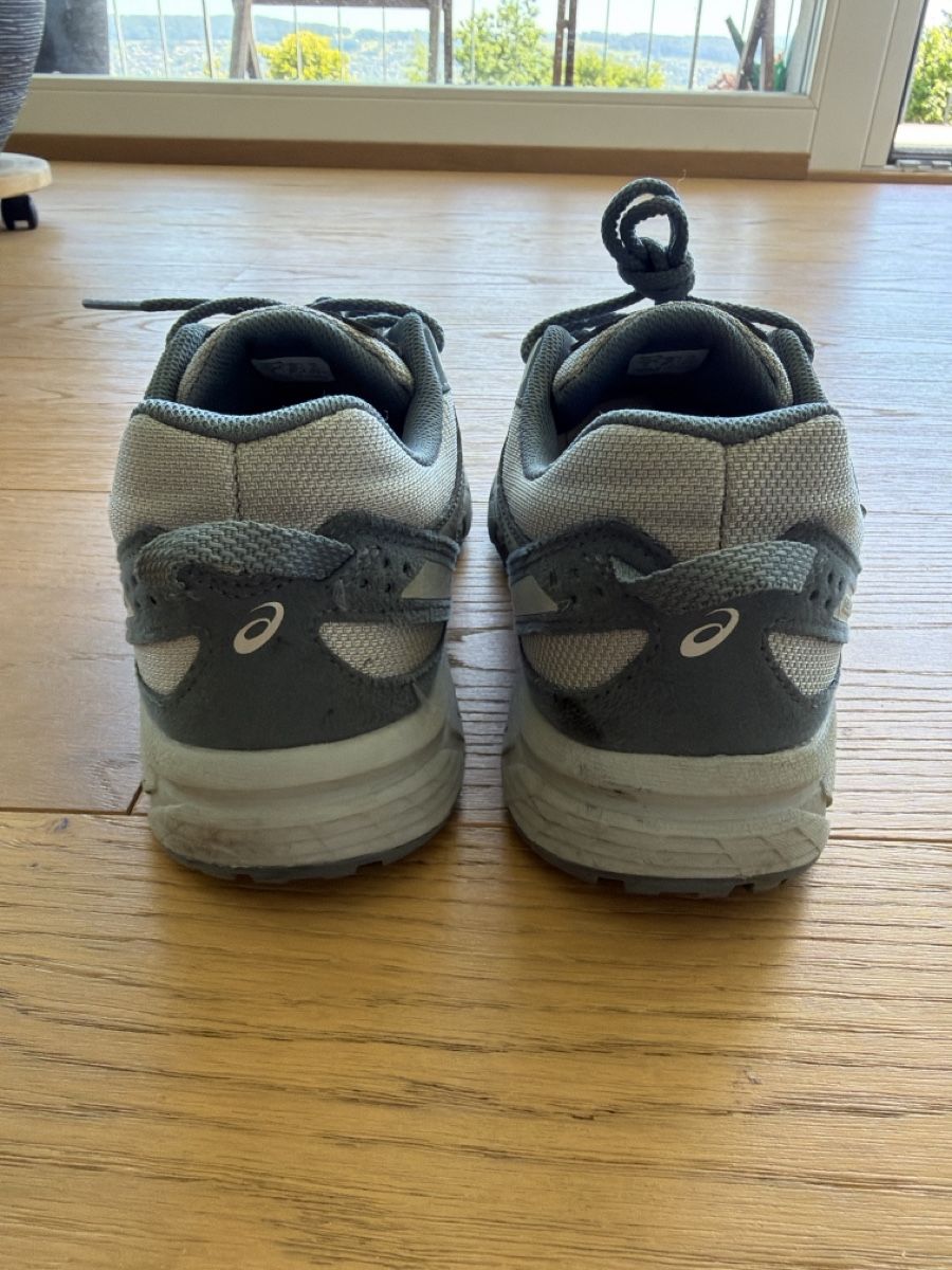 Reebok Scarpe da uomo: Reebok Gel-Venture 6 – Usato da Wädenswil venduto da garofalo 3