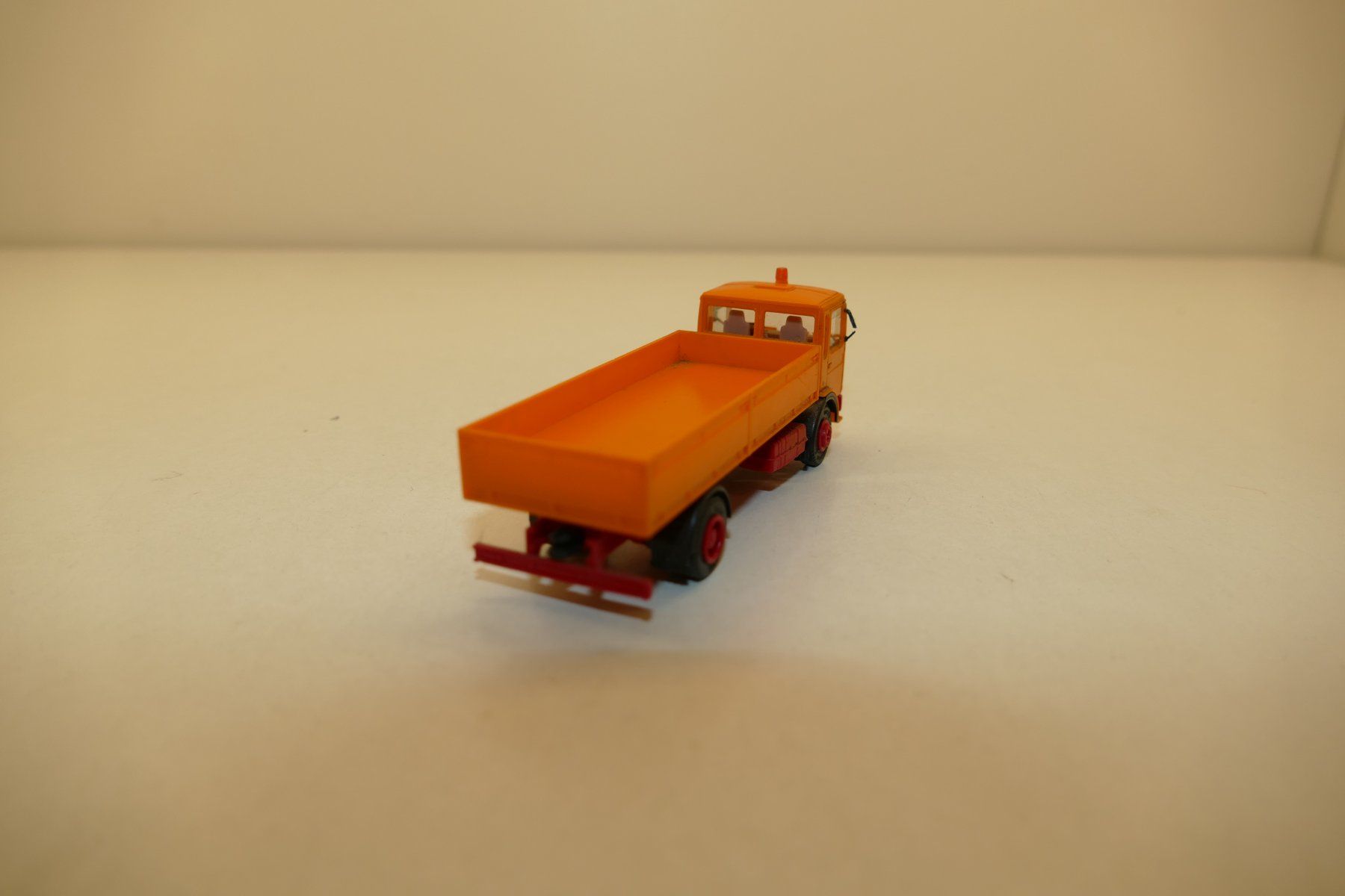 Herpa Modellautos: Herpa 1:87: MAN Pritschen LKW – Gebraucht aus Niederhasli von rail-duerst 3