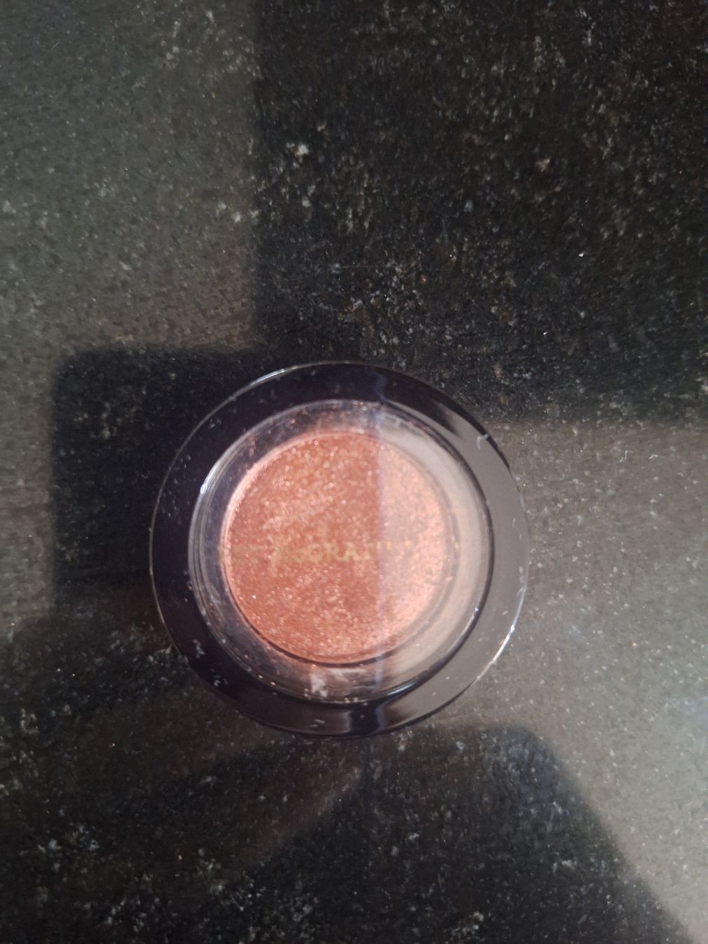 Pat McGrath Labs Make-up: Pat McGrath Labs rose venus fard – Usato da Bussigny venduto da Special_phonics