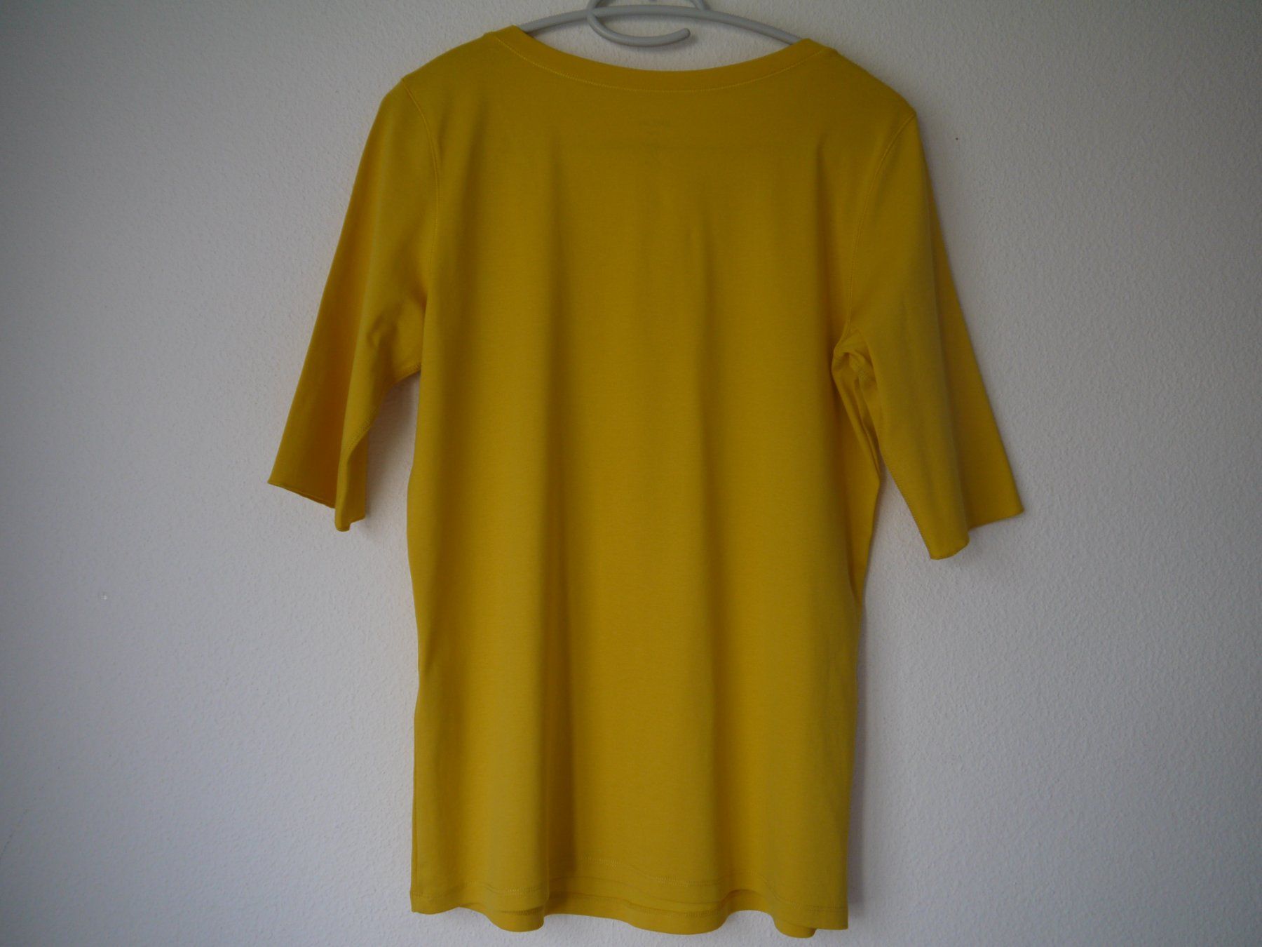 Marc Cain T-shirt: MARC CAIN / T-Shirt N6 – Usato da Hagendorn venduto da Blaf 5