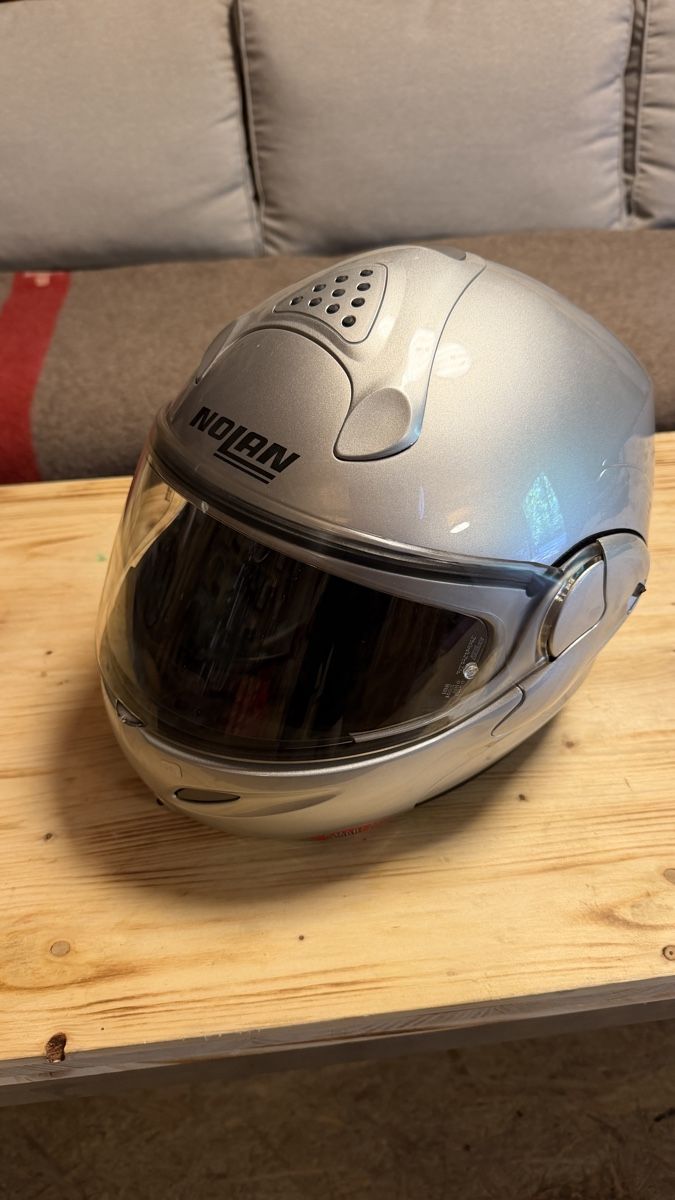Helme & Visiere: Helm Nolan Classic Plus M – Neu (gemäss Beschreibung) aus Ennenda von Hurtli