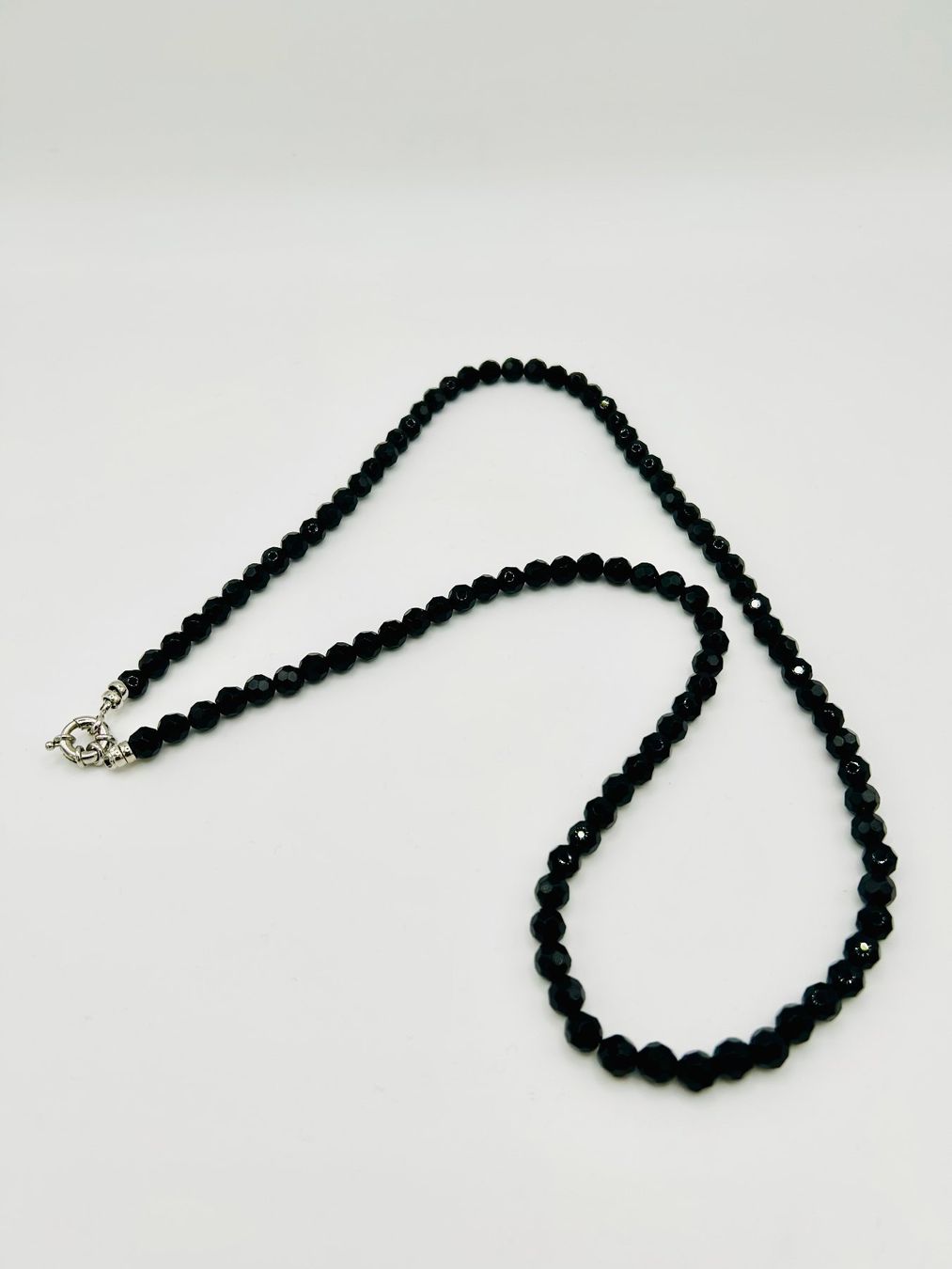 Colliers: Schwarze Perlenkette – D'occasion à Turgi par dewi2003
