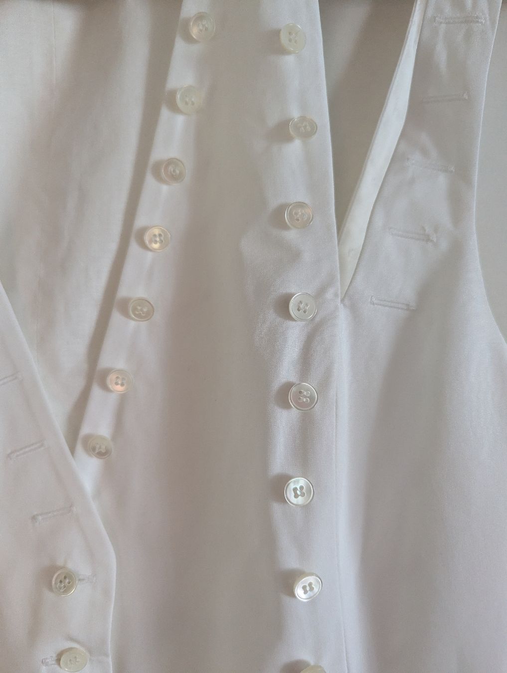 Rochas Tops: New top by Rochas, size IT40/de34 – Neuf avec emballage d'origine à Bern par tym_k7bc 1