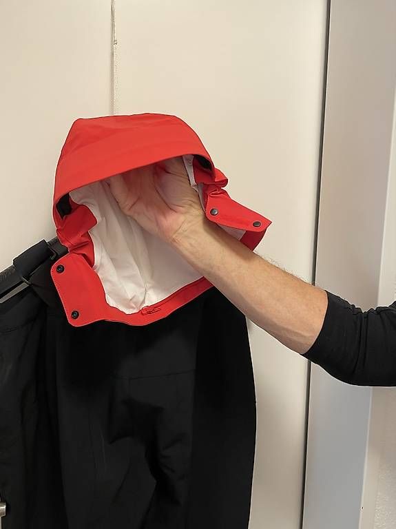 Jacken: Skijacke – Gebraucht aus Oberwil BL von ramos01 4