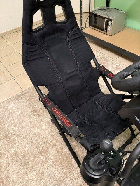 Logitech Console: Logitech G G923 mit Playseat Challenge – Usato da Zürich venduto da Affoltern5 7