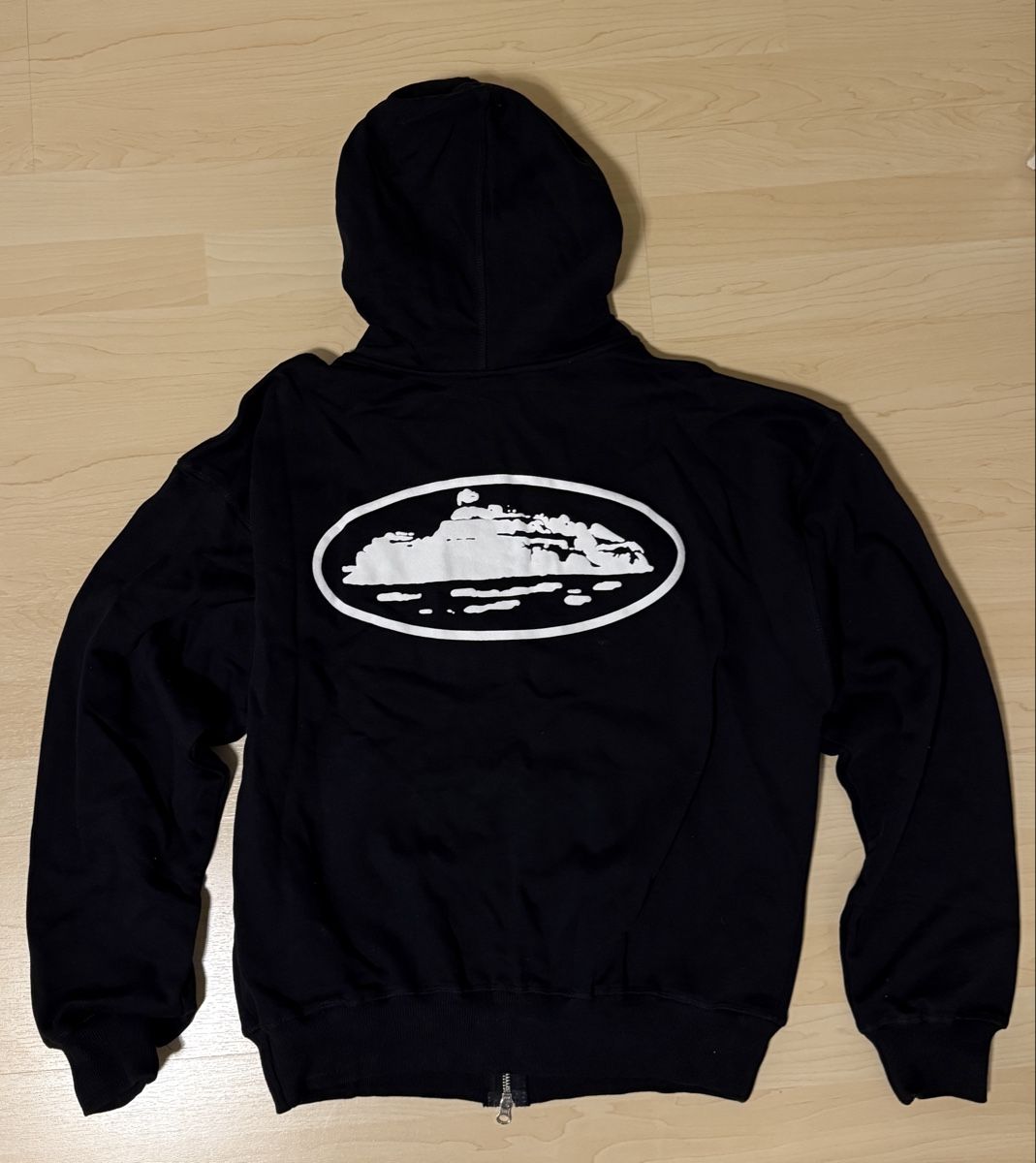 Corteiz Giacche: Corteiz Island Zip Hoodie – Nuovo e nell'imballaggio originale da Grenchen venduto da BuyingandSelling 1