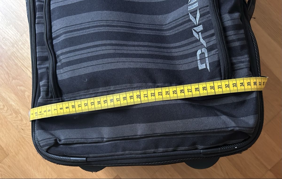 Dakine Reisekoffer: Reisekoffer von Dakine – Gebraucht aus Basel von MyAn 3