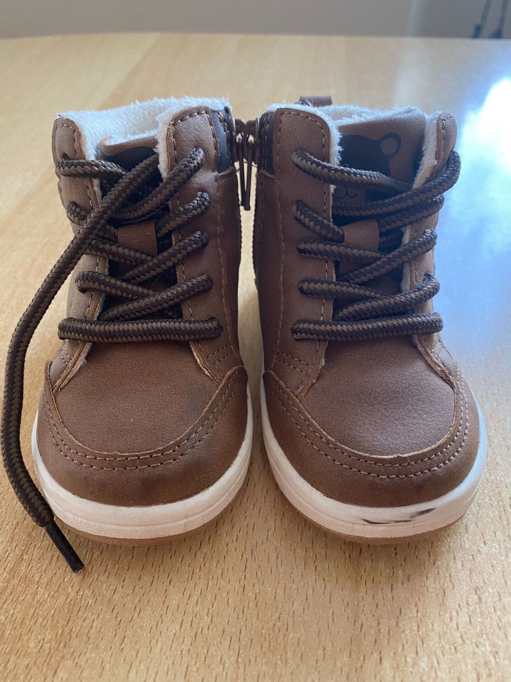 Scarpe per ragazzi: Chaussure garçon brune T.18-19 – Nuovo (secondo la descrizione) da Le Brassus venduto da lionete02