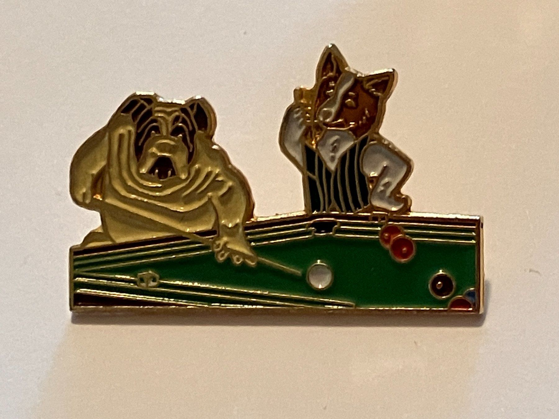 Placchette & Badge: 1 Pin Billard – Usato da Basel venduto da djwwpp