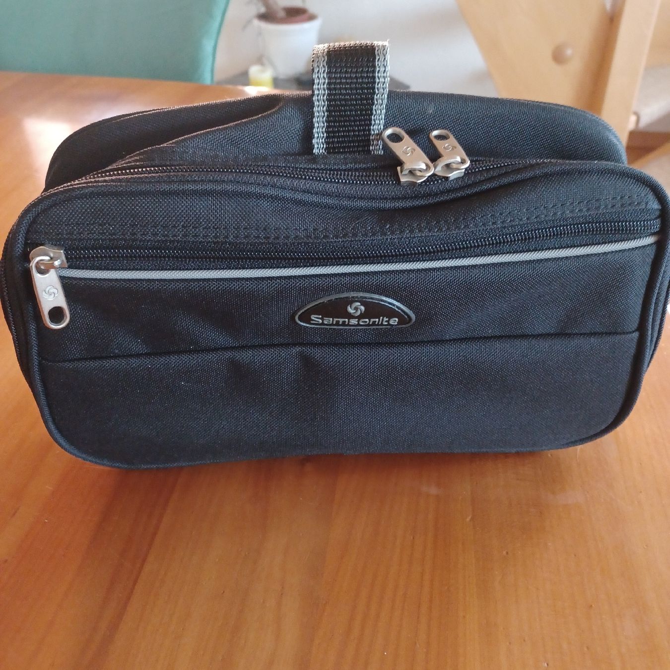 Samsonite Custodie per cosmetici: Herren Necessaire  schwarz von Samsonite – Usato da Waldkirch venduto da Fantasia-101