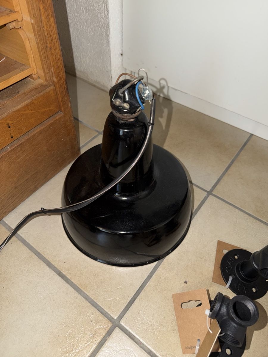 Lampadari & plafoniere: Lampe Metall antik schwarz  – Usato da Birsfelden venduto da Haex 6