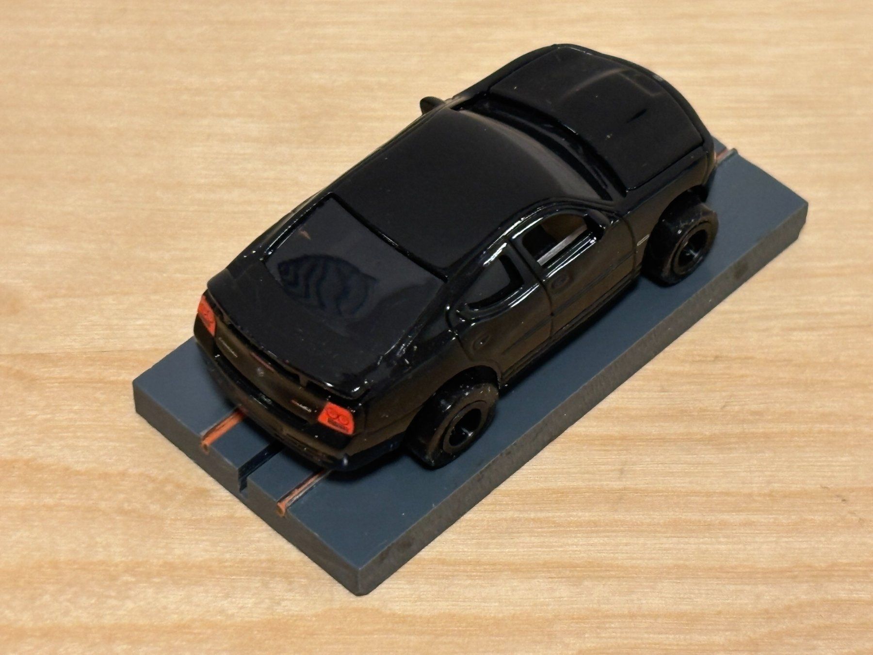 Tomy Piste: Auto World Dodge Challenger schwarz mit BDR Chassis – Nuovo (secondo la descrizione) da Bülach venduto da h0slotch 4