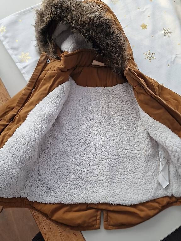 Jacken & Mäntel: Winterjacke 86 – Gebraucht aus Haslen AI von jas_5dv9 1