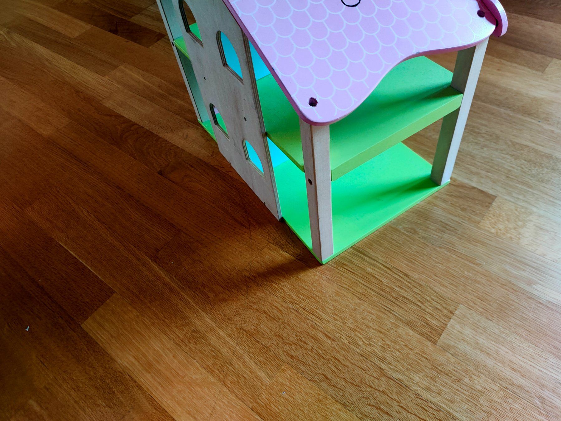 Puppenhäuser & -möbel: Puppen Spielhaus – Gebraucht aus Regensdorf von Donaldduck0907 1