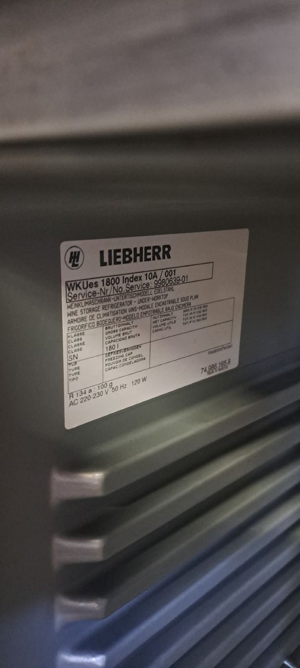 Liebherr Kühlschrank: Liebherr Weinkühlschrank – Gebraucht aus Inwil von Metatron3 1