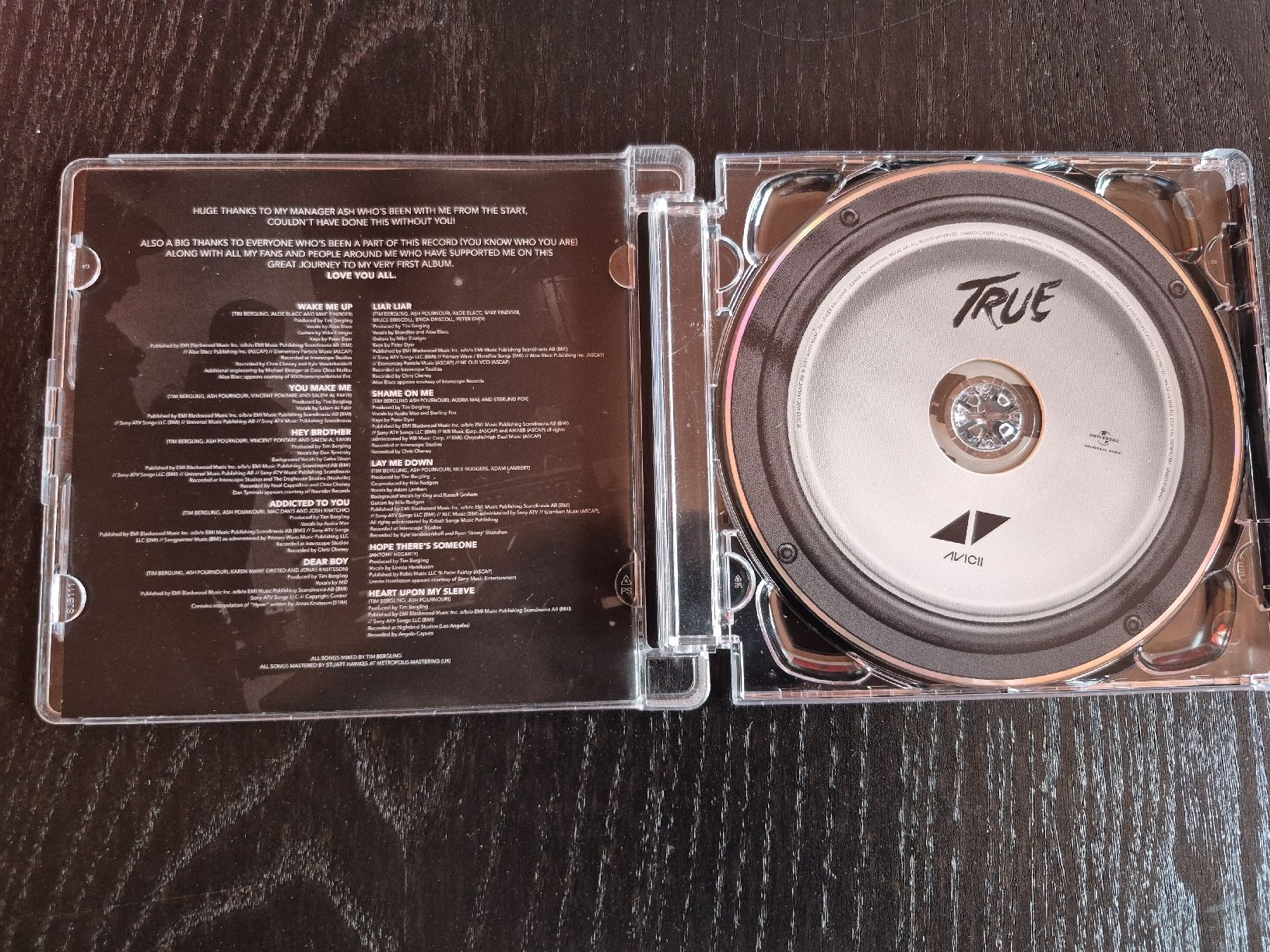 CD: Avicii - True – Usato da Bern venduto da Roibusch 2