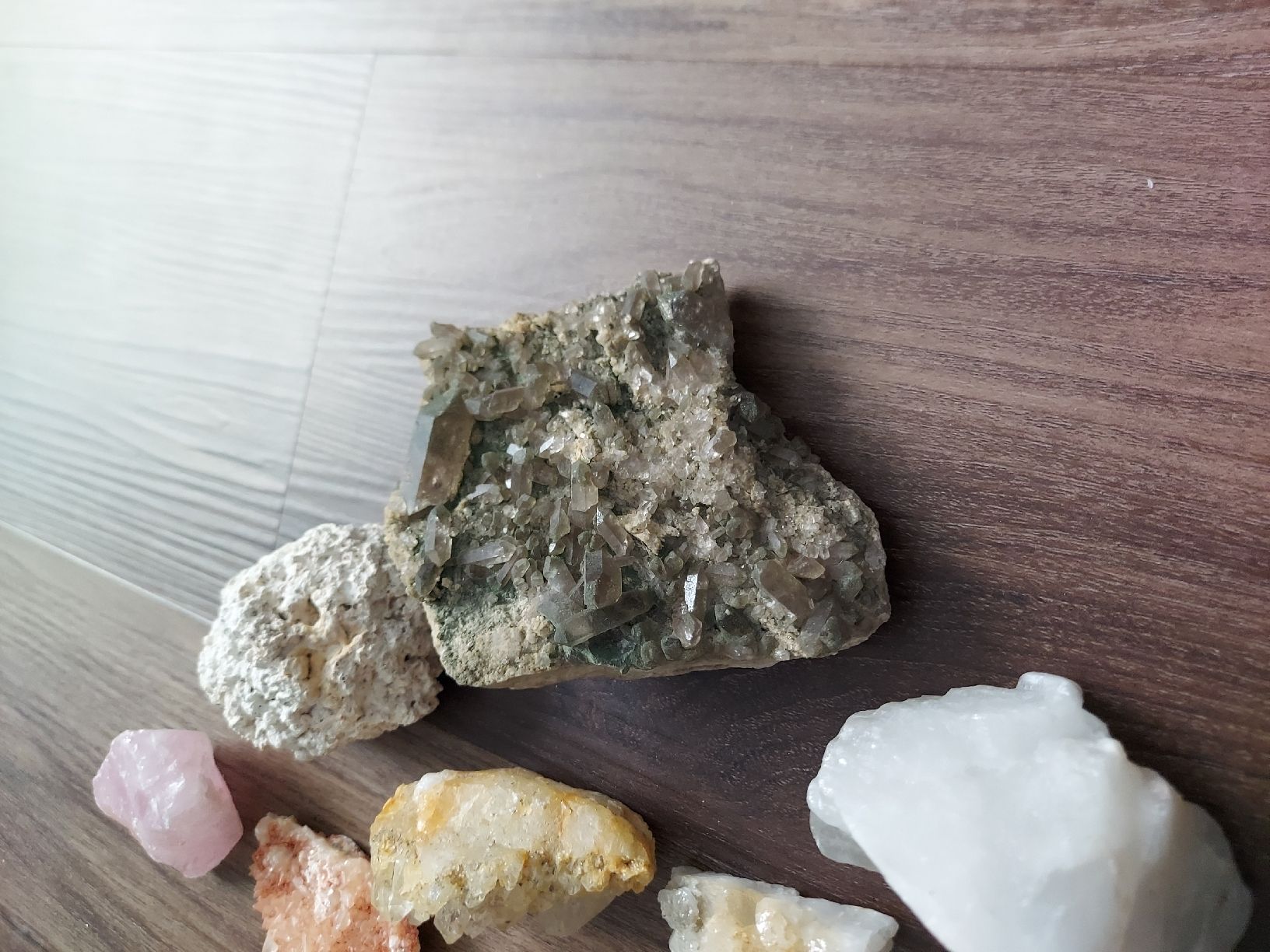 Minerali & Pietre curative: Diverse Mineralien – Usato da Altishofen venduto da tammy05 1