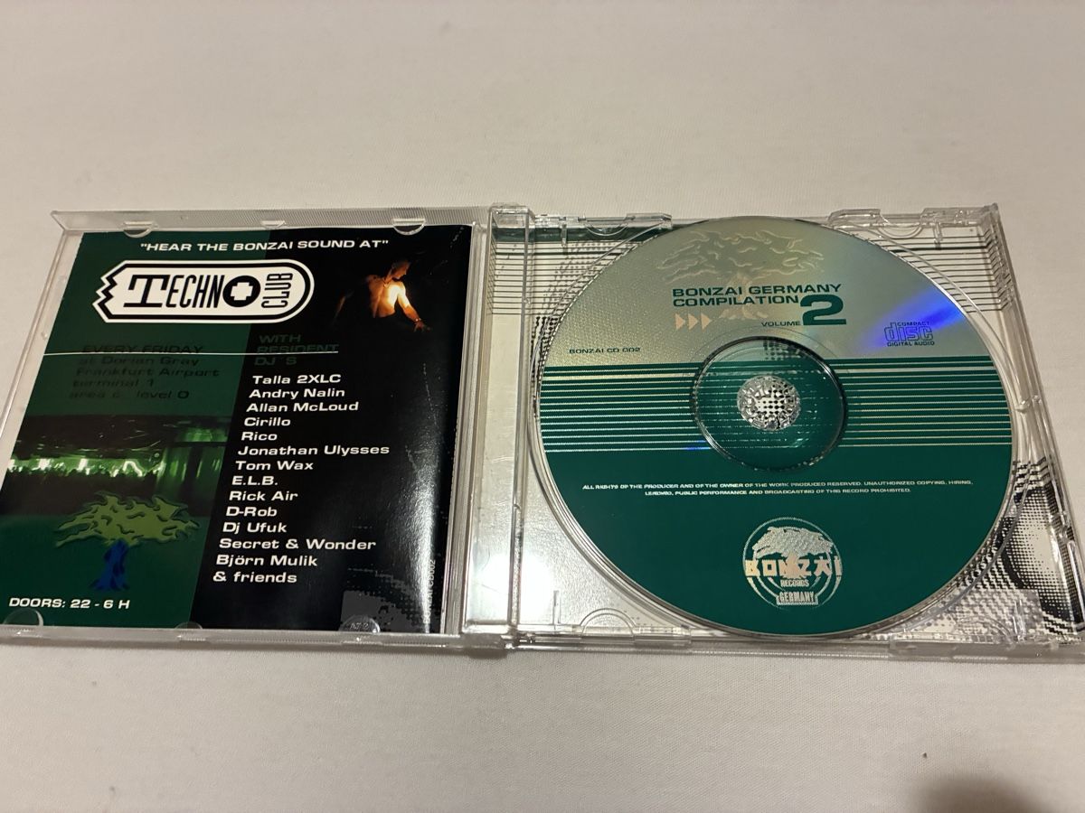CD: Bonzai Germany Compilation Volume 2 CD (2000) – Usato da Winterthur venduto da Eisenware 2
