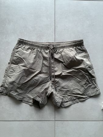 Short ZARA Homme XL Été — Élégant et Confortable!
