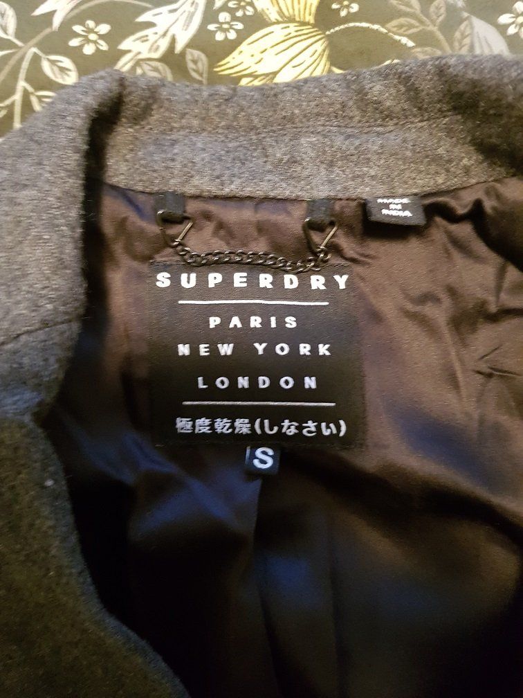 Superdry Cappotti: Mantel Superdry – Usato da Büttikon AG venduto da dido03 1