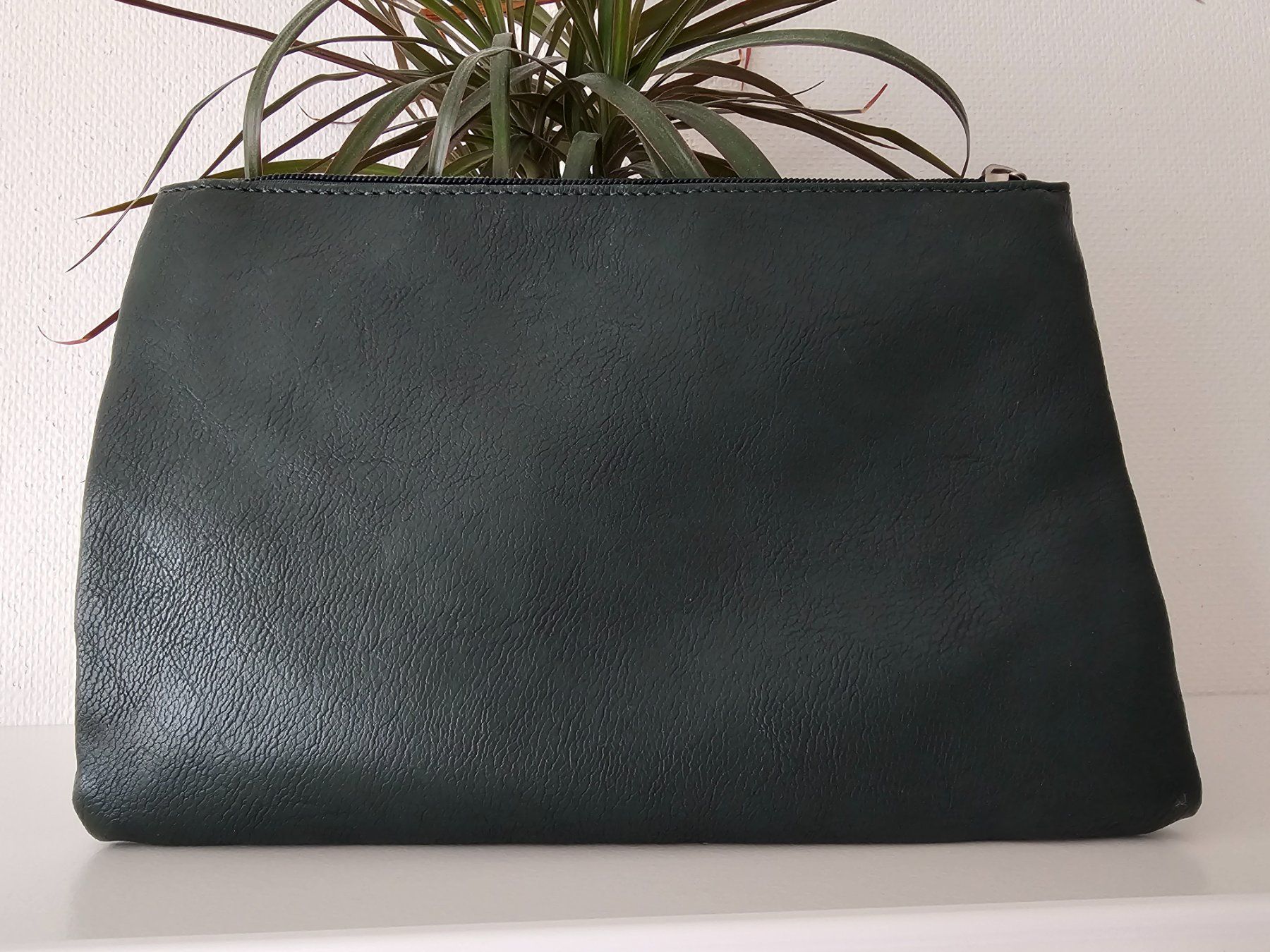 Borse da donna: Grüne Clutch Tasche – Nuovo (secondo la descrizione) da Gockhausen venduto da mar_s6wn 3