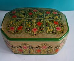 Sehr schöne dekorative Vintage Lackschatulle