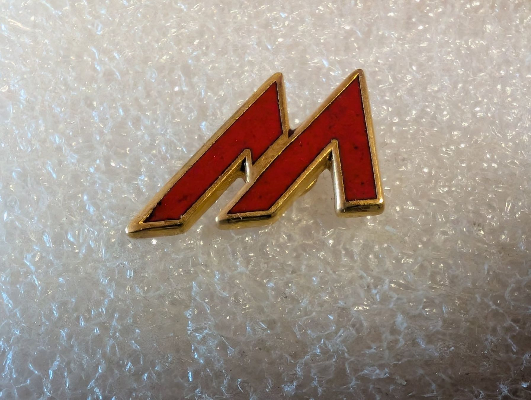 Placchette & Badge: Ansteckpin 5: M – Usato da Oppligen venduto da Pin-Fall-Shop