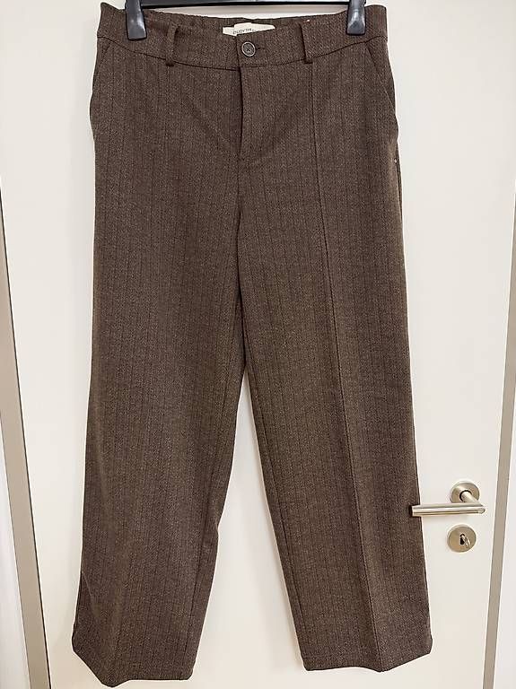 Pantaloni: 21 Hosen – Usato da Wil SG venduto da ell_zj57 1