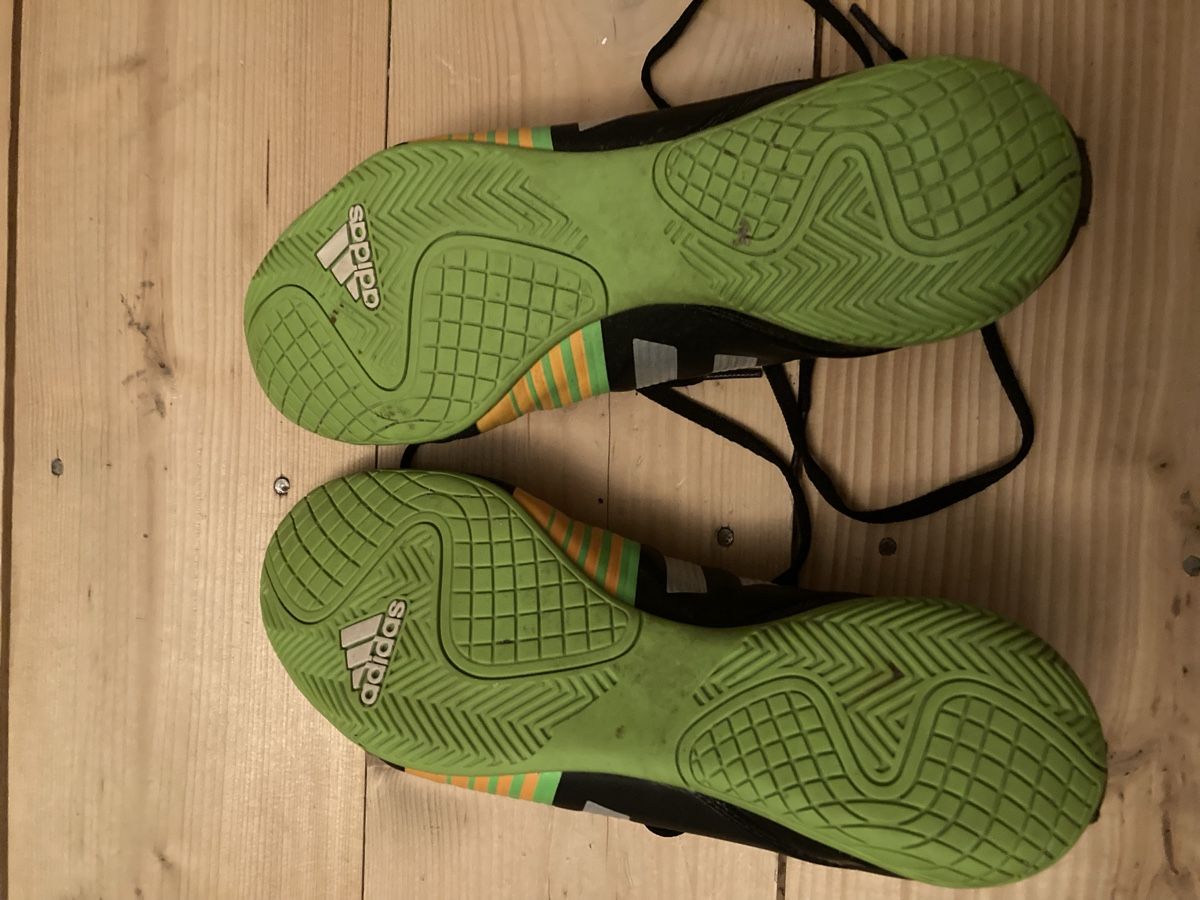 Scarpe da uomo: Adidas Nitrocharge 4.0, Gr.9 – Nuovo (secondo la descrizione) da Therwil venduto da Leupi 1