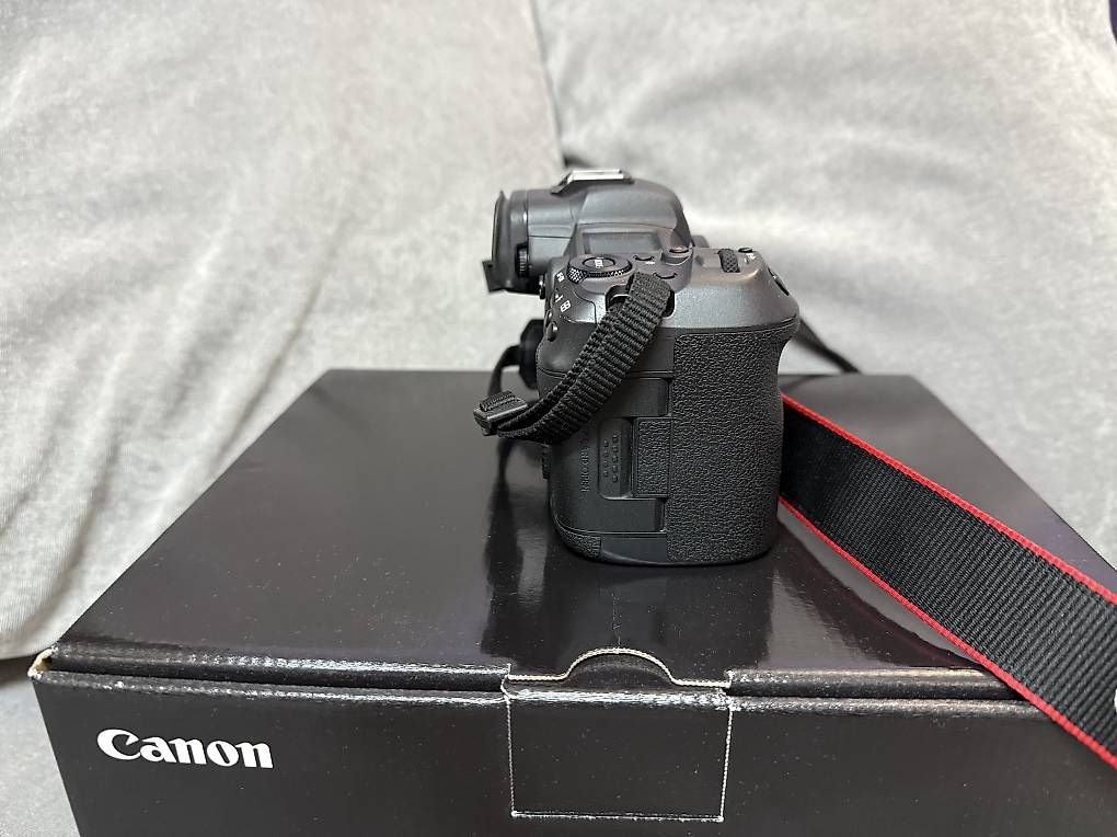 Fotocamera: Canon EOS R5  – Usato da Vernier venduto da doa_p2wl 2
