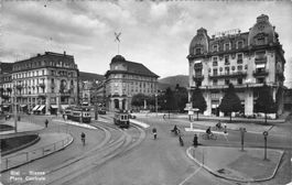 Biel Bienne // Tram Oldtimer // Place Centrale 1940 // Velo