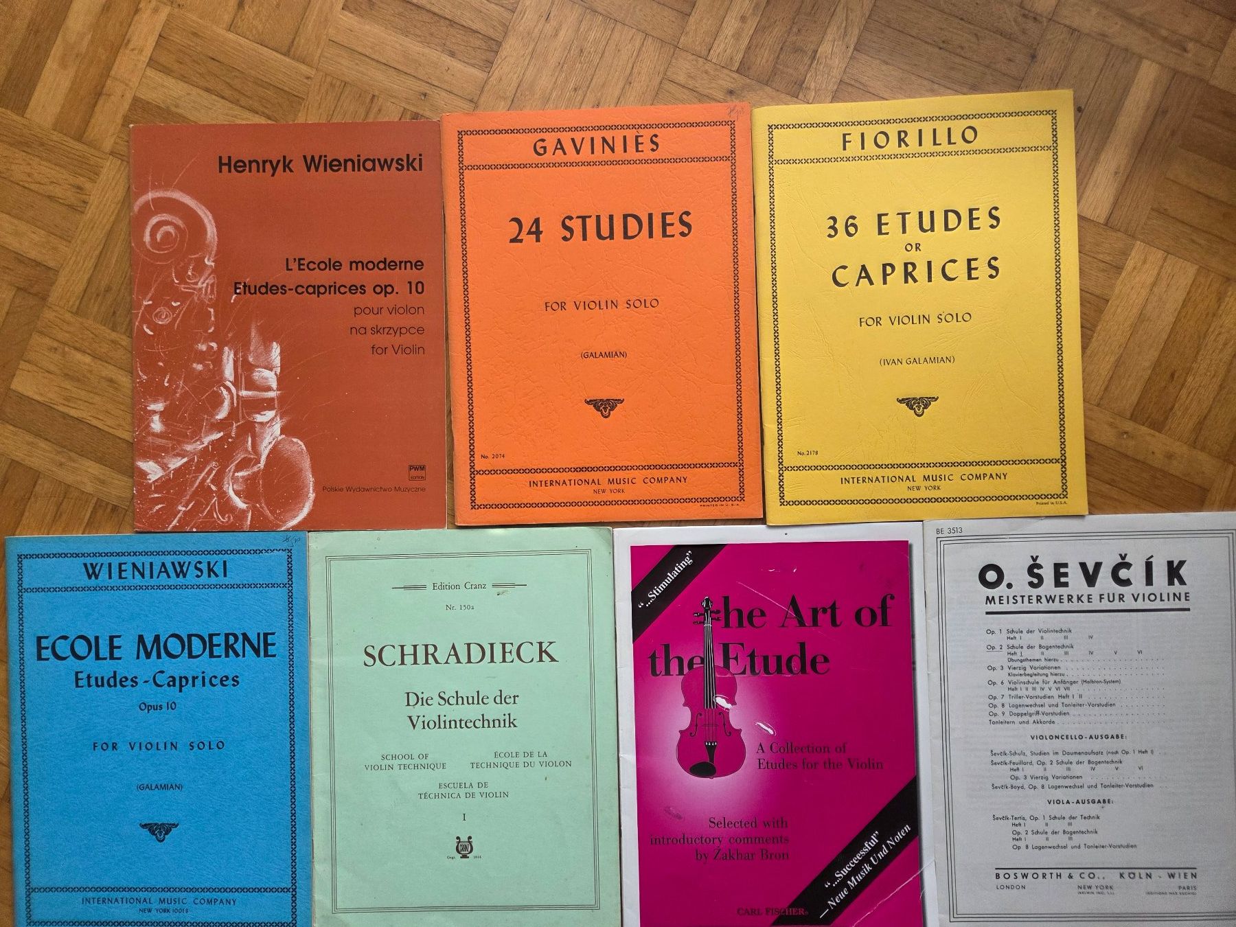 Libri: Violintechnik und Etüden – Usato da Basel venduto da Roundtrip