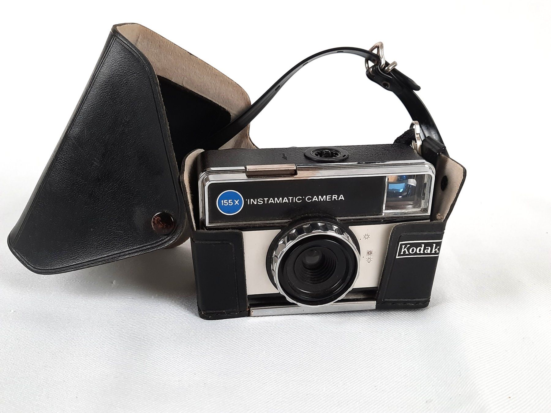 Kodak Fotocamera: KODAK Instamatic Camera 155x – Usato da Beinwil am See venduto da Restwert_Beinwil 4