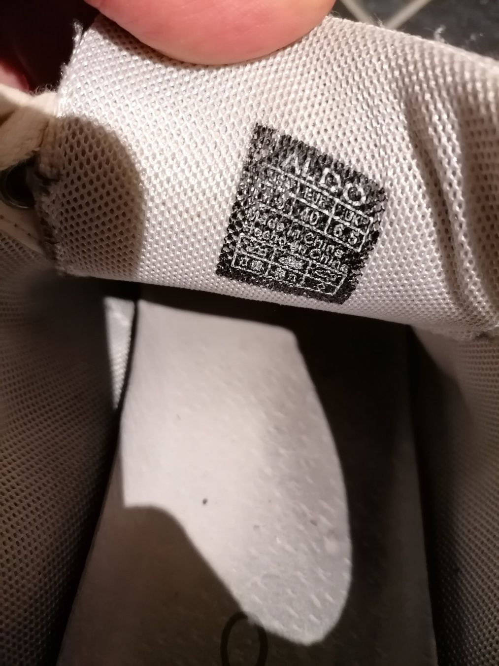 Scarpe da uomo: Turnschuhe Gr. 40 – Usato da Büttikon AG venduto da Amineah 5