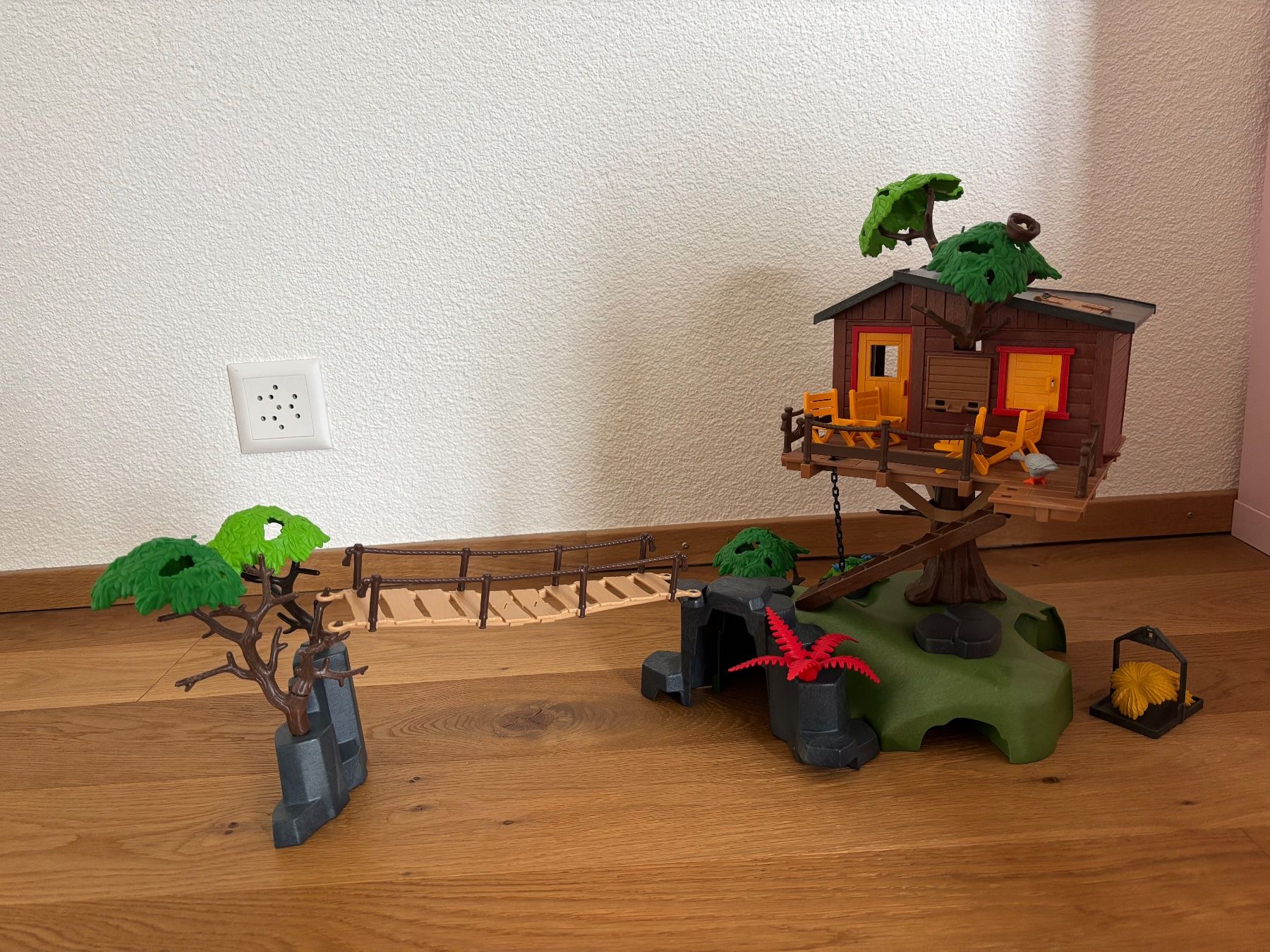 Playmobil Giocattoli: Playmobil Baumhaus mit Brücke – Usato da Braunau venduto da aileeen