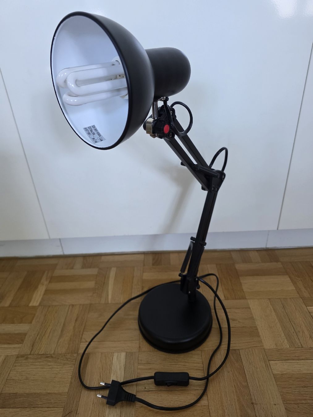 Lampes: Büro Tischlampe – Neuf (Voir description) à Rüti ZH par car_gl78
