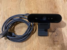 Logitech BRIO 4K Webcam inkl. USB-Kabel und Monitorhalterung