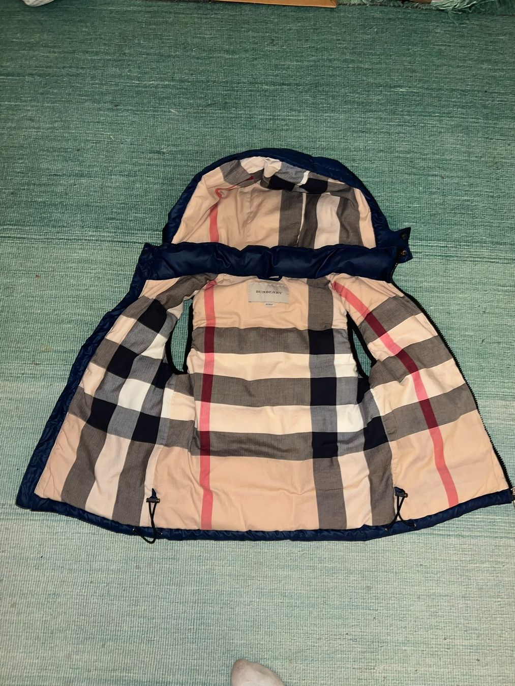 Burberry Sonstige Jungenkleidung: Burberry Weste mit Kapuze  – Gebraucht aus zürich von pelle76 2
