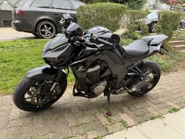 Kawasaki Z1000 Top Zustand, frisch ab Service! Schwarz!