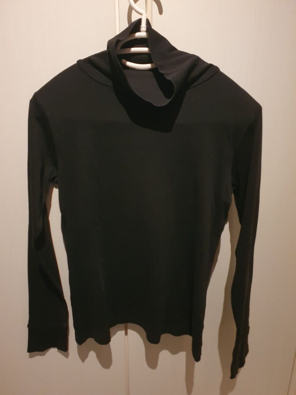 Maglioni & Felpe: Rollkragenpullover Schwarz Grösse S – Usato da Weiningen ZH venduto da jet_qh2c