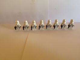 8 Lego Star Wars Snowtrooper Figuren gebraucht guter Zustand