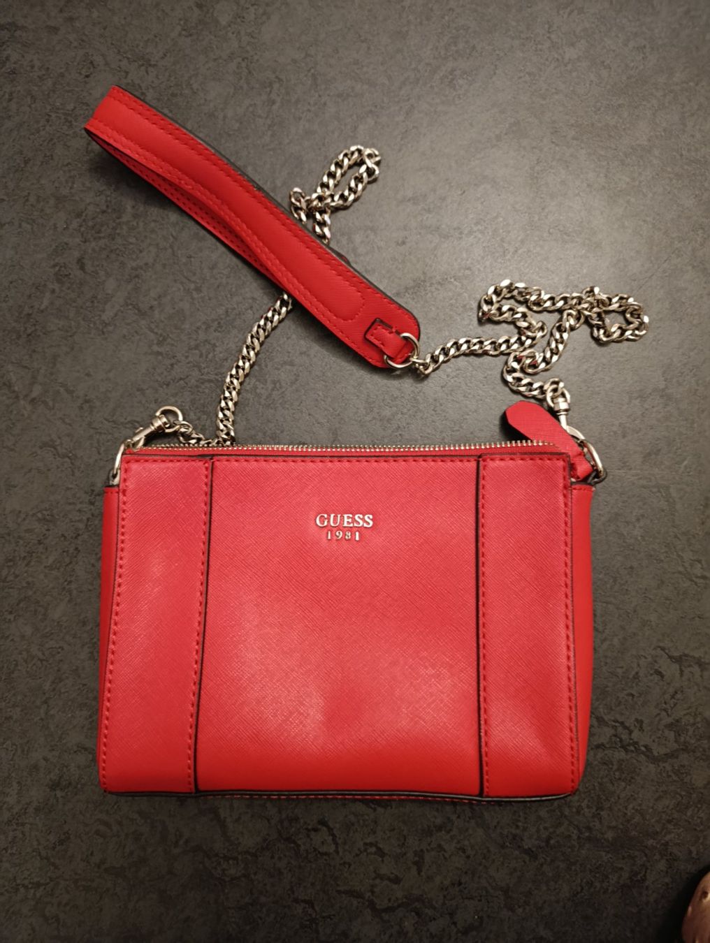 Guess Borse da donna: Guess Tasche – Usato da Frauenfeld venduto da vesna97