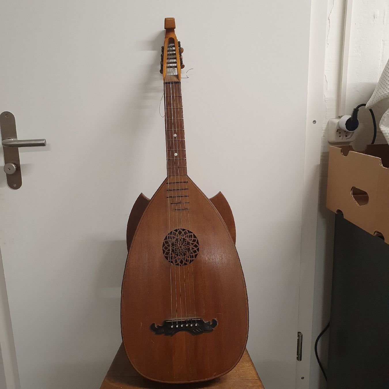 Strumenti musicali: Alte Laute Instrument – Usato da Dietikon venduto da Allegra34