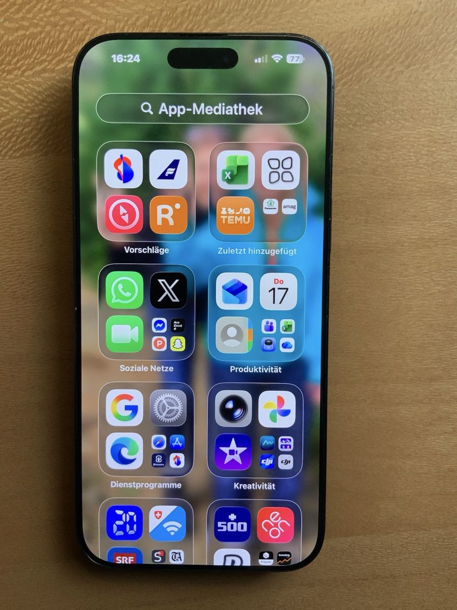 Apple Telefoni cellulari / Smartphones: Apple iPhone 16 Pro Max Black Titanium 256 – Usato da Stetten SH venduto da Daiderau0