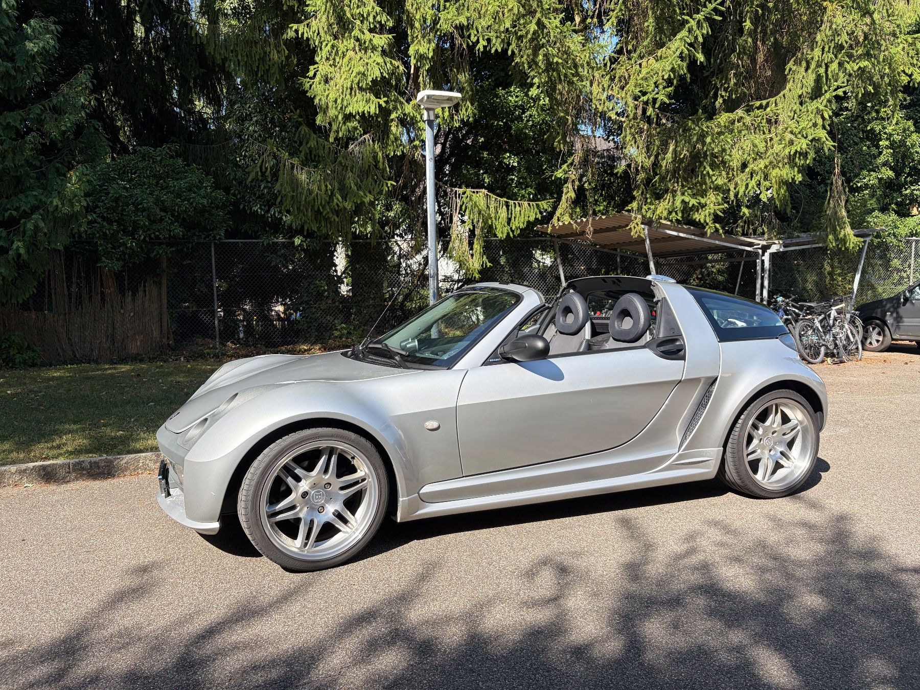Smart Autos: Smart Roadster Brabus Coupe, Frisch MFK – Gebraucht aus Turbenthal von Steffla