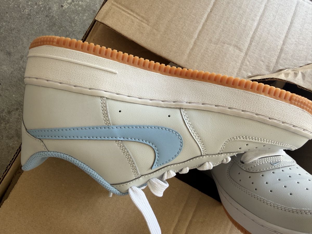 Nike Scarpe da donna: Nike Air Force 1 sneakers beige Grösse 38.5 – Nuovo (secondo la descrizione) da Gipf-Oberfrick venduto da glogeli 2