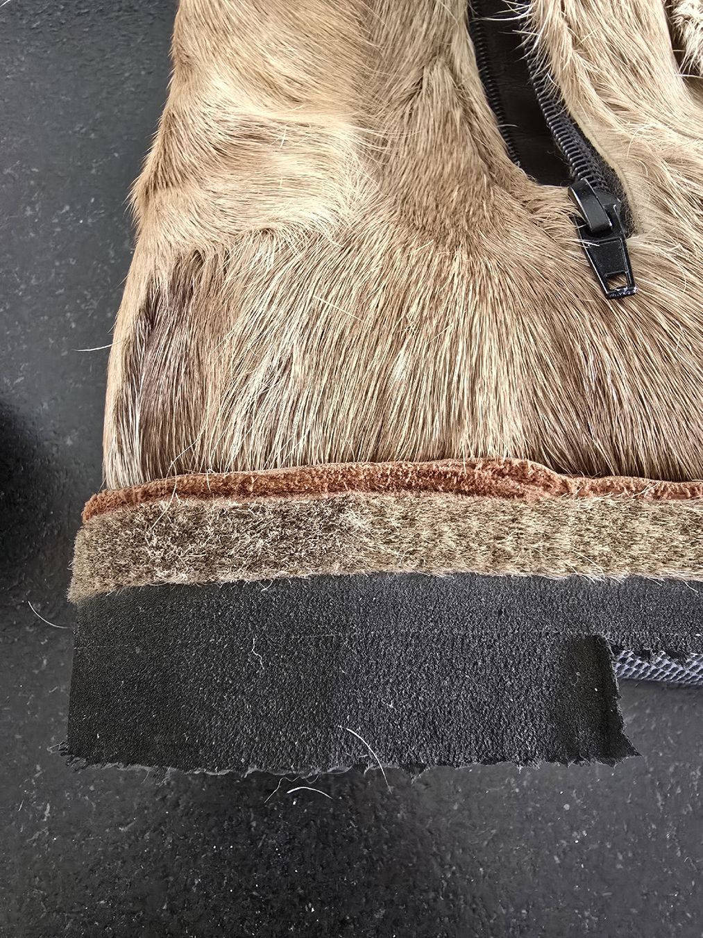Scarpe da donna: Warme Winterstiefel mit Echtfell-Elch,  Grösse: 41 - NEU – Nuovo e nell'imballaggio originale da St. Gallen venduto da charly92 8
